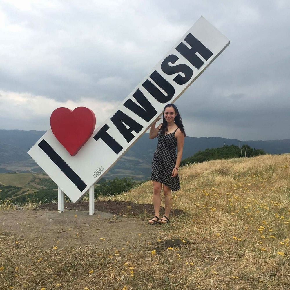 Meet your Posher, Araxie